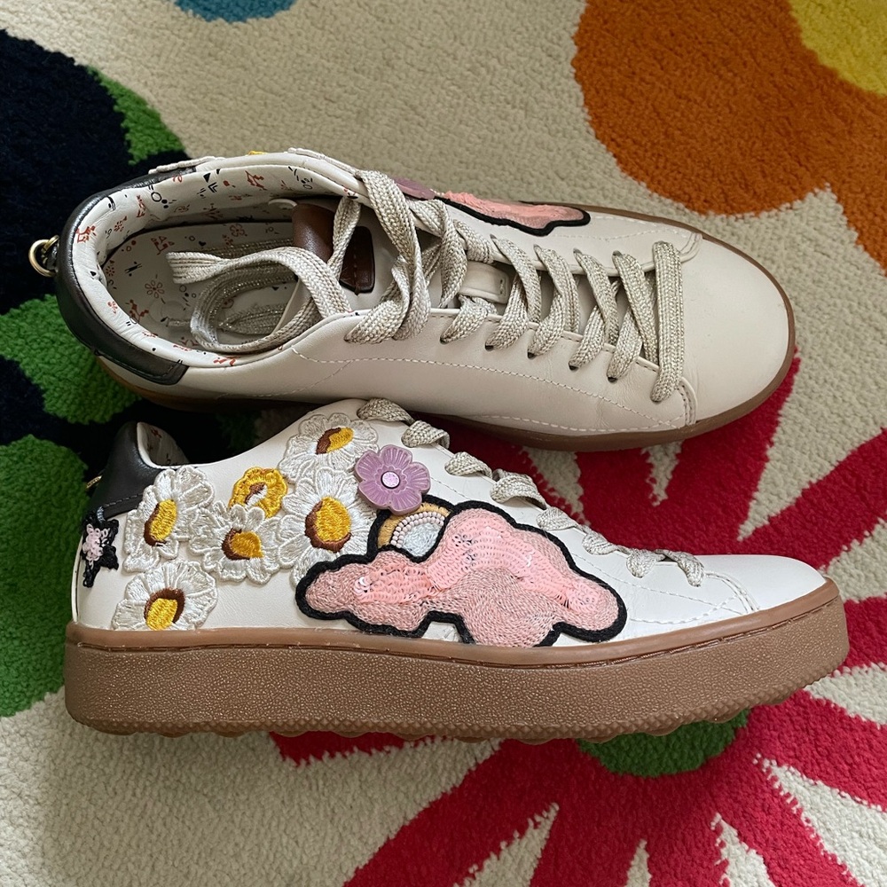COACH Cloud Patches Sneaker in Chalk